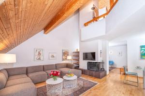 Schweizerhof Ferienwohnungen Lenzerheide 5