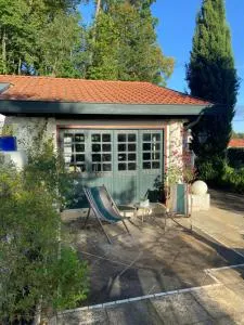 A la Colline de la bergerie - 康博莱班 A la Colline de la bergerie - 康博莱班