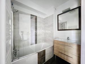 Maisons de vacances 3524 - T3 6 pers avec piscine a 4km des plages : photos des chambres
