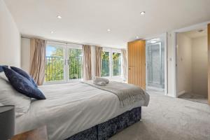 LUXURIOUS HOLIDAY HOME Bolton