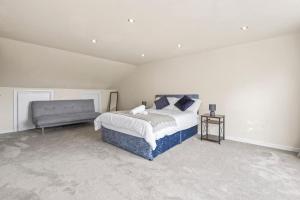 LUXURIOUS HOLIDAY HOME Bolton