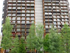 Appartement rénové 37m², 6 pers., accès direct pistes, animaux admis, piscine chauffée - FR-1-267-228