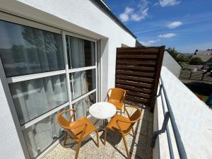 Hotels Hotel La Pierre Bleue : photos des chambres