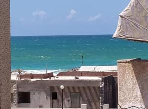 شالية رومانسي بالاسكندرية العجمي يري البحر Alexandria Romantic Chalet Seaview