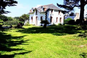 Maisons de vacances Residence Keryvet, maison de charme vue mer, plage a 250m, : photos des chambres