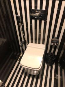 New Boutique 1 BHK in Bandra, off Pali Hill