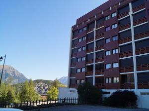 Appartements T2 Cabine 6 pers avec parking, face aux pistes - Enchastrayes - FR-1-165A-189 : Appartement