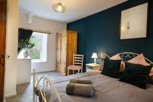 Castell Cwtch Llangrannog