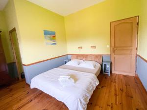 Maison Millagé face aux Pyrénées