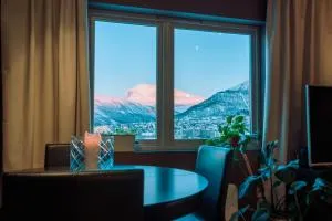 Cozy apartment with amazing view, close to city centre - Guleng