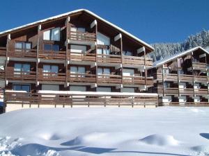 Studio cabine cosy aux Saisies, sud, 4 pers, skis aux pieds, proche ESF, tout équipé - FR-1-293-169