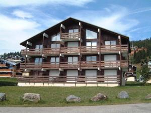 Appartements Studio cabine cosy aux Saisies, sud, 4 pers, skis aux pieds, proche ESF, tout equipe - FR-1-293-169 : photos des chambres