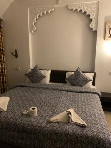 Peacock Guest House - Lake View Hotel In Udaipur