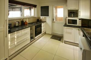 Klopdisselboom, Langebaan, 10-sleeper