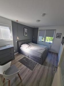 City-Apartment, Zentral, Krefeld & Netflix