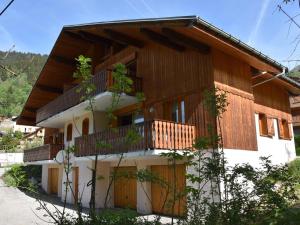 Appartements Chalet spacieux a Champagny – Grande terrasse, proche telecabine et commerces - FR-1-464-47 : photos des chambres