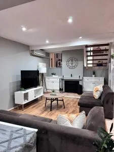 Olives by Agnes - Kosmos