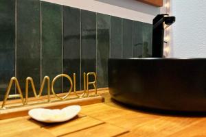Love hotels SERENITY Suite - Love room : photos des chambres
