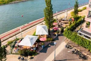 Stadshotel Doesburg - دوتينخيم