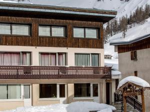 Appartement centre-ville, proche pistes, 10 pers, WiFi - FR-1-519-14