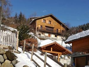 Chalets Chalet familial 5 chambres pour 8 personnes a Saint-Jean-de-Sixt - FR-1-459-160 : photos des chambres
