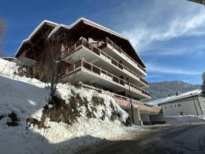 Appartements Appartement 2 pieces avec parking, au centre, proche commerces et pistes - FR-1-572-3 : photos des chambres