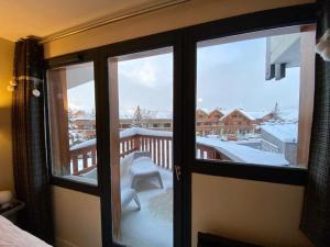 Alpe dhuez quartier jeux 50 m2-100 m des pistes