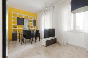 Milano Gambara Balcony Apartment