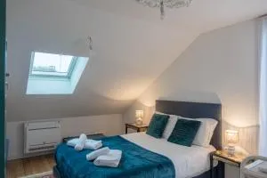 ORLEANS - Proche GARE SNCF LES AUBRAIS - Maison 2 chambres avec Parking privé - 弗勒里莱欧布赖