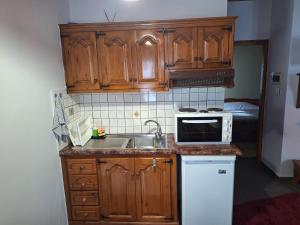 Potamolithos Suites