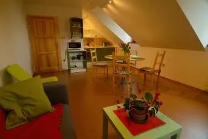 Dům č. 35 v Českém ráji - Tample