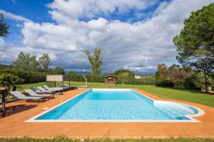 Villa Regina Elena Vittoria by VacaVilla