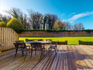 Castlemartyr Holiday Lodges No 20 2 Bed by Trident Holiday Homes