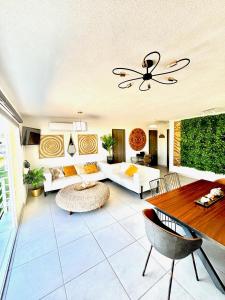 Depa "Casa Azteca de Oro" Boutique, Club de Playa, Pádel y más Amenidades