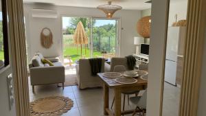 Maisons de vacances Le Clos Du Moulin 3, home with garden, 3 bedroom : photos des chambres