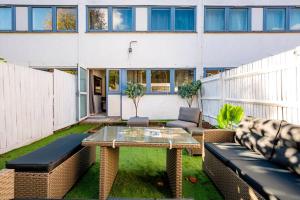 Beautiful 3-bed house-the centre