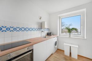City Apartment- Work & Stay