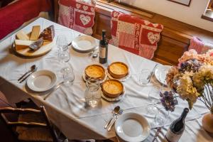 Parcheggio-Camino-8pax - Chalet immerso nella Natura img23
