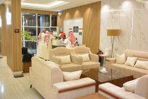 شقق زائر الشمال للشقق المخدومه