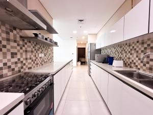 Luxurious 2BR in Vezul Residence, Business Bay - 13AB01