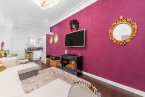 Cozy Apartment Near Central Station by NDP rent