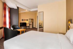 Triple Room room in Hotel Lido **** Mons Centre