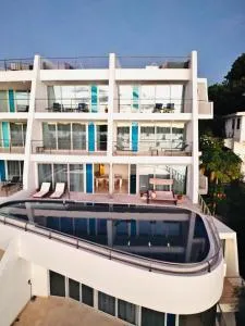 Waterside - True Blue