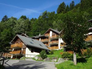 Appartements Charmant duplex lumineux avec parking couvert proche telepherique - FR-1-464-95 : photos des chambres