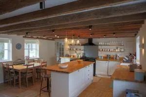 St Margaret's Steps Luxury apartment sleeps 8 - 伍德伯里