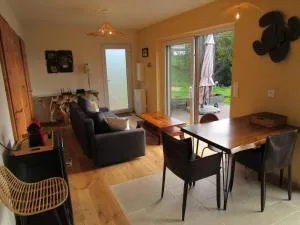 La chouette dort le gîte du retour à la source - Hellert