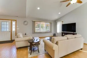 Detroit Lakes Home Walk to Marina! - Arago