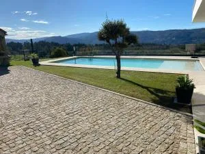 Paraíso do Neto T0 - Loureda