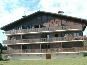 Appartements Duplex spacieux 3 pieces 6 pers. Les Carroz, parking et cheminee - FR-1-572-152 : photos des chambres