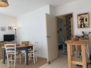 Appartements Appartement cosy avec jardin pres de la Lagune de Thau a Bouzigues, ideal pour des vacances paisibles - FR-1-604-34 : photos des chambres